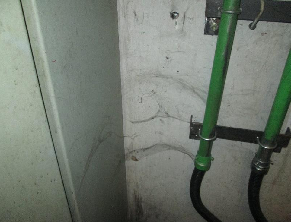 body bagian luar panel sudah berdebu